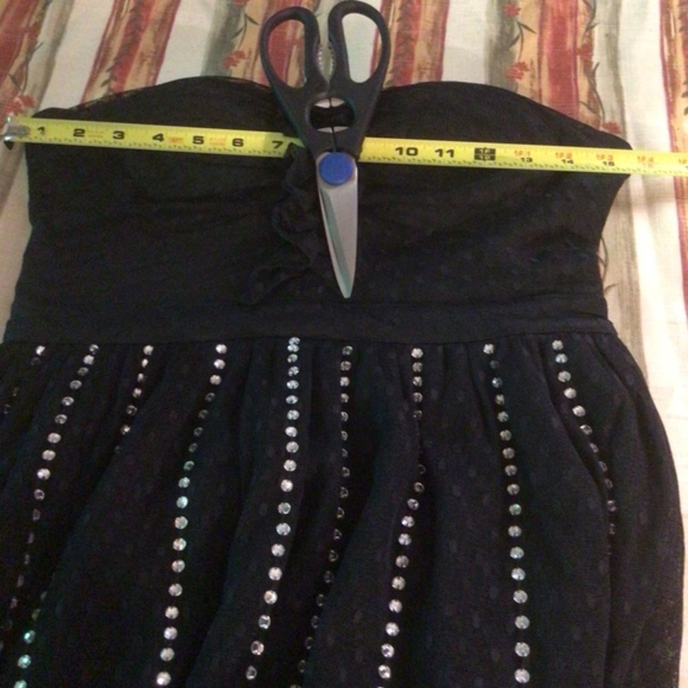 BEBE STRAPLESS BLACK/SILVER DRESS - Picture 14 of 16
